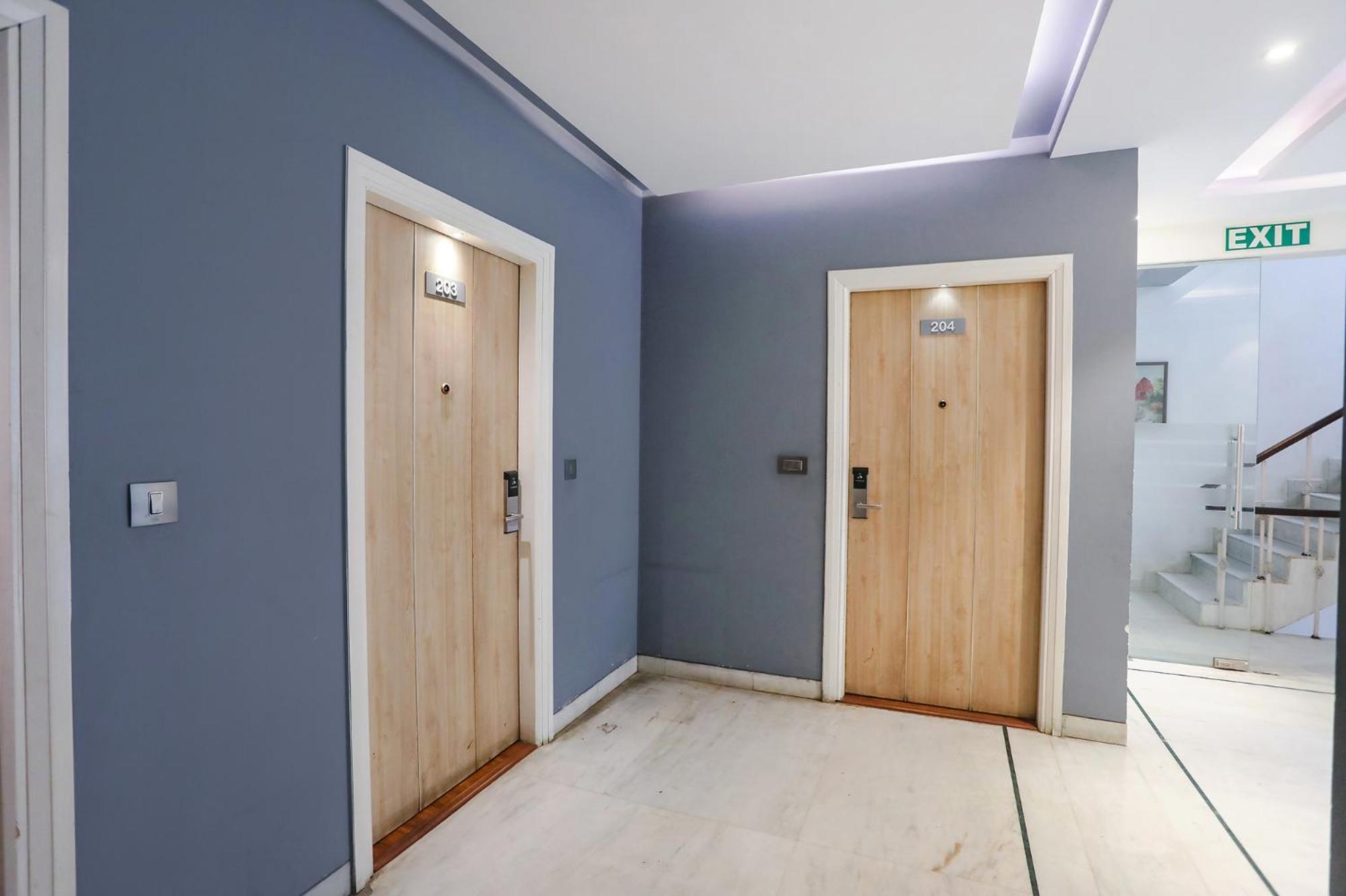 Fabhotel Jhs Studio Gurgaon Eksteriør billede